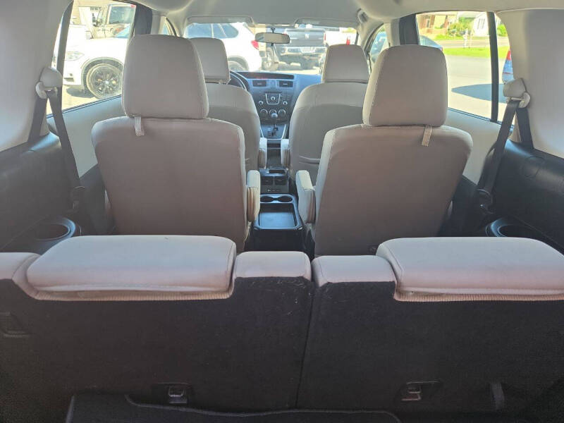 2014 Mazda MAZDA5 Sport