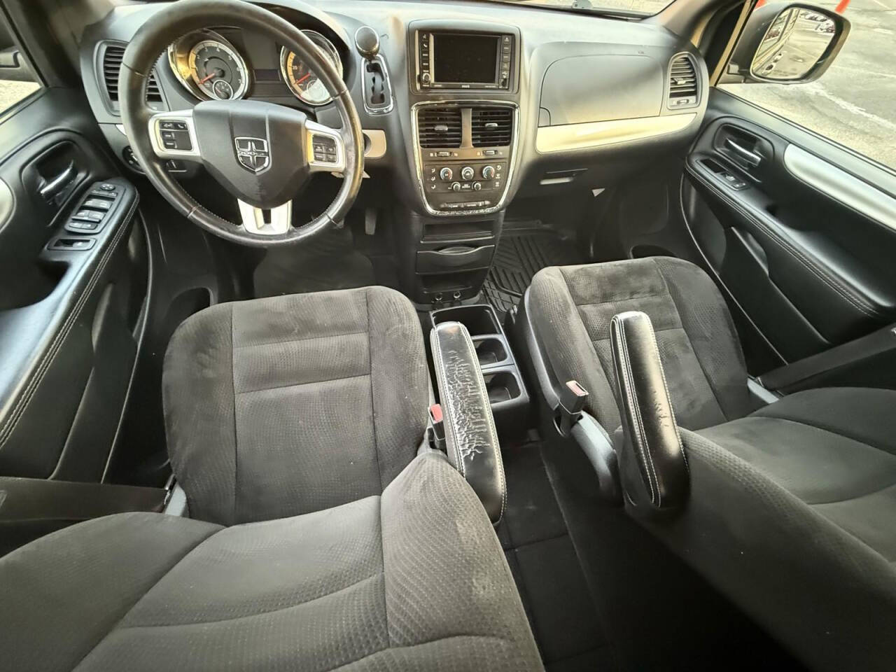 2015 Dodge Grand Caravan for sale at Used Cars Toledo in Oregon, OH