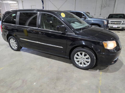 2013 Chrysler Town and Country Touring
