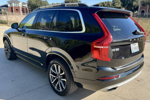 2018 Volvo XC90 T6 Momentum