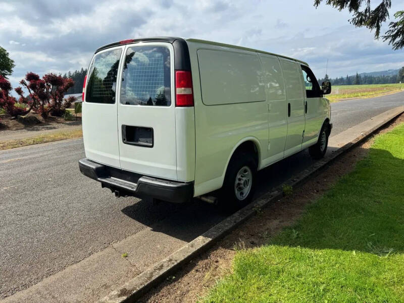 2009 GMC Savana 3500