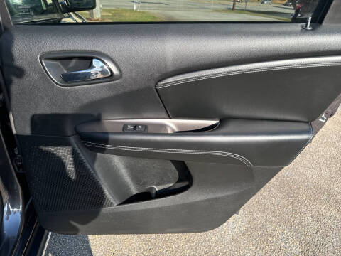 2018 Dodge Journey Crossroad