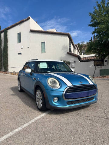 2017 MINI Hardtop 4 Door Cooper