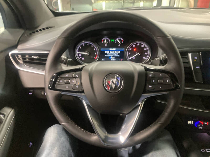 2024 Buick Enclave Essence