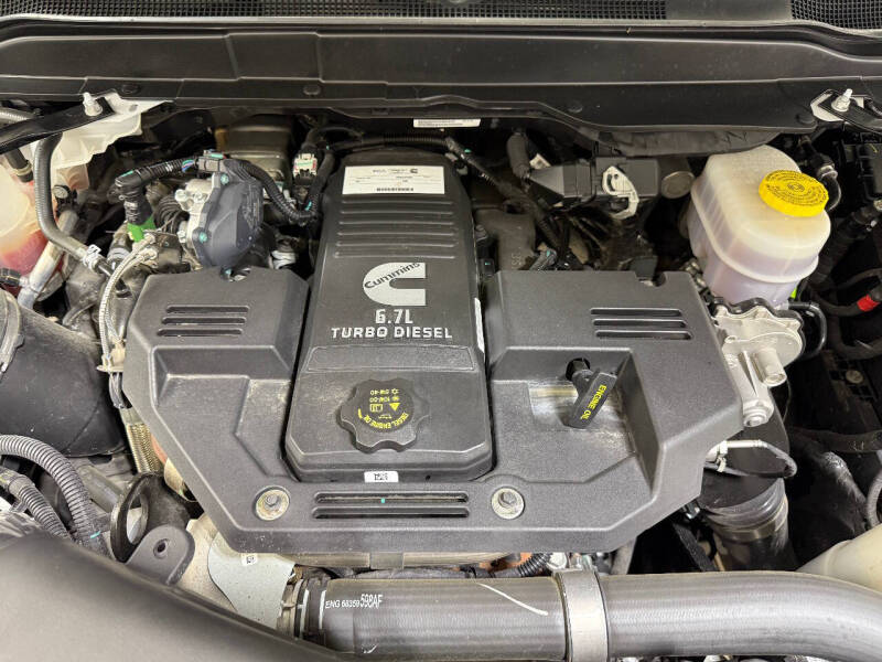 2024 RAM 3500 Laramie