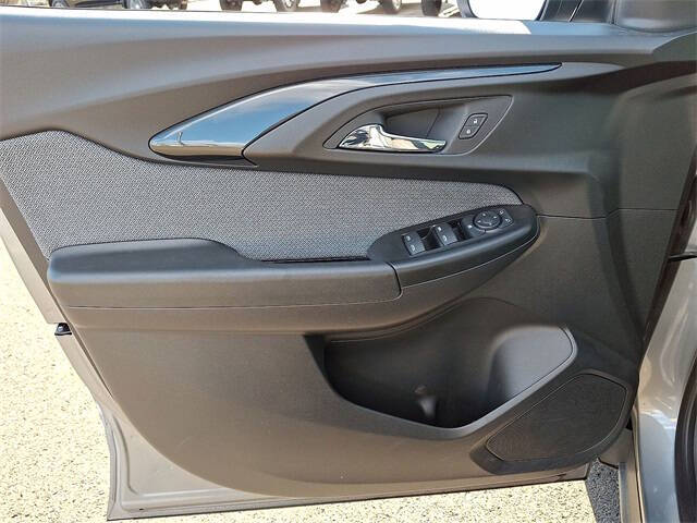 2023 Chevrolet TrailBlazer LS