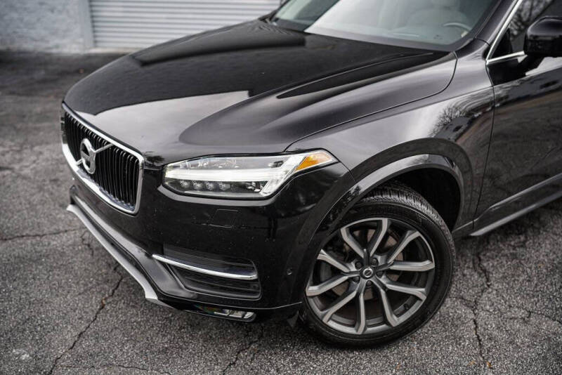 2017 Volvo XC90 T5 Momentum