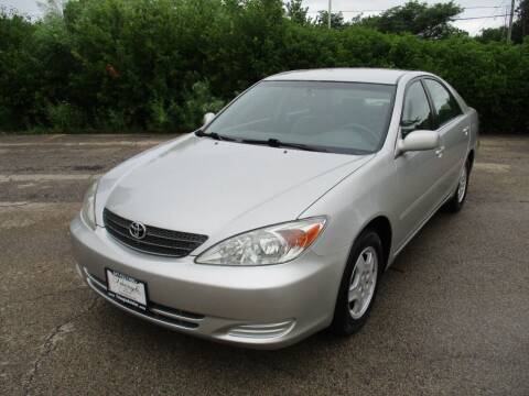 2002 Toyota Camry for sale at Triangle Auto Sales in Elgin IL