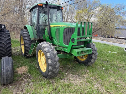2005 John Deere 6715