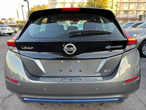 2020 Nissan LEAF SV
