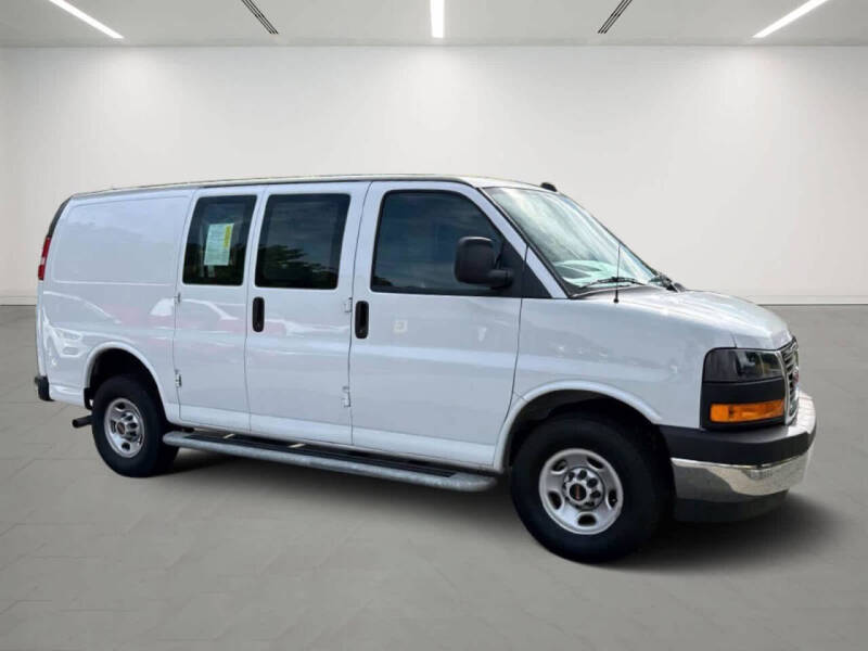 2024 GMC Savana 2500