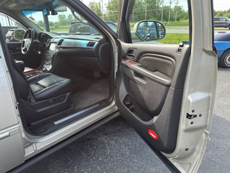 2013 Cadillac Escalade Premium