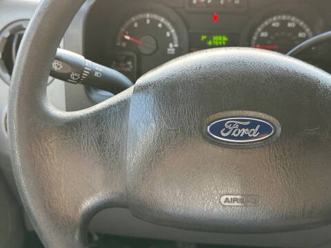 2016 Ford E-Series