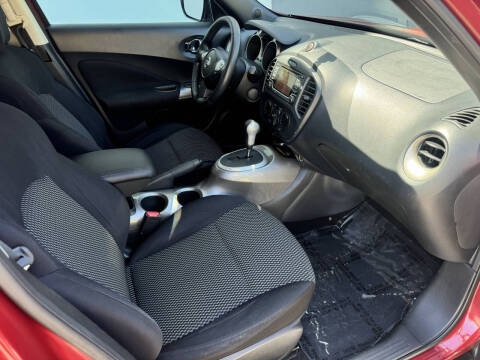 2015 Nissan JUKE S