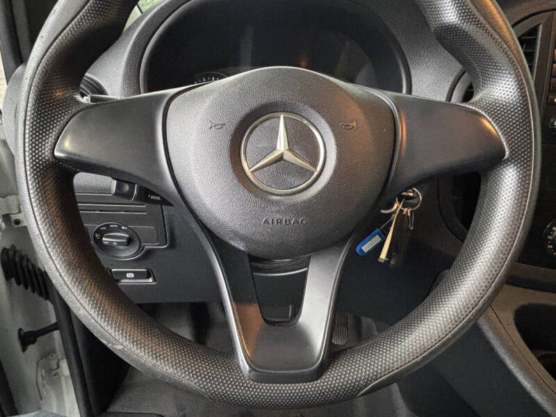 2016 Mercedes-Benz Metris Cargo