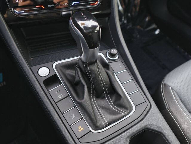 2025 Volkswagen Jetta SEL