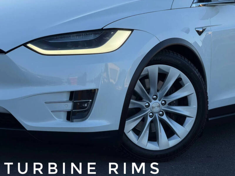 2020 Tesla Model X