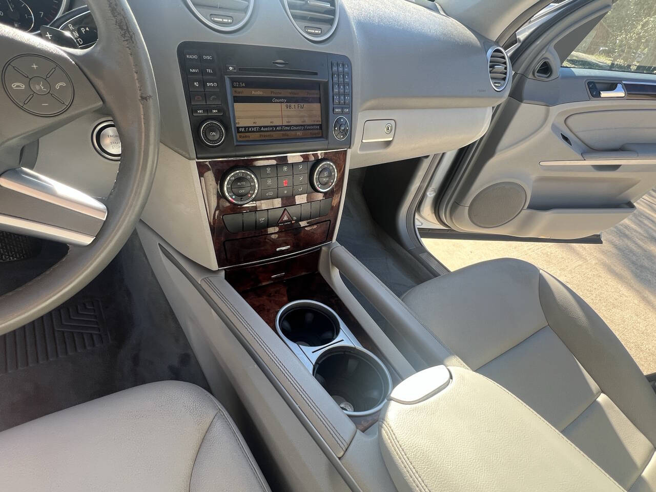 Used Car 2011 Mercedes-benz M-class  Ml 350 4dr Suv For Sale Under $10,000 In Austin, Texas