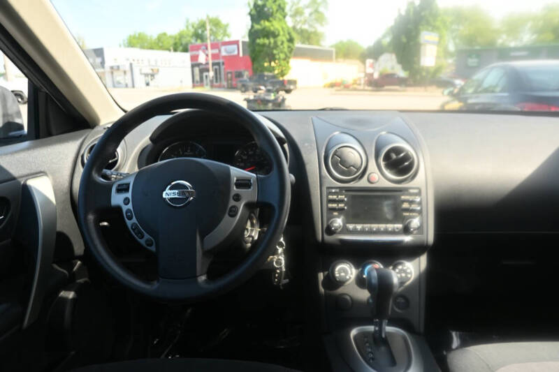 2013 Nissan Rogue S