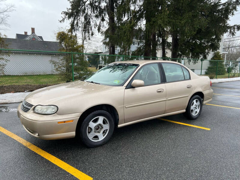 2003 Chevrolet Malibu LS photo 2