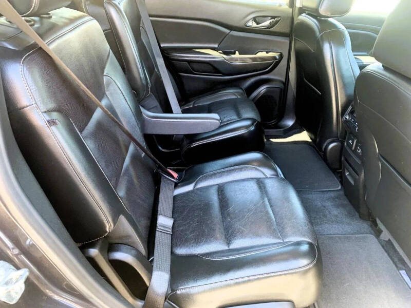 2019 GMC Acadia SLT-1