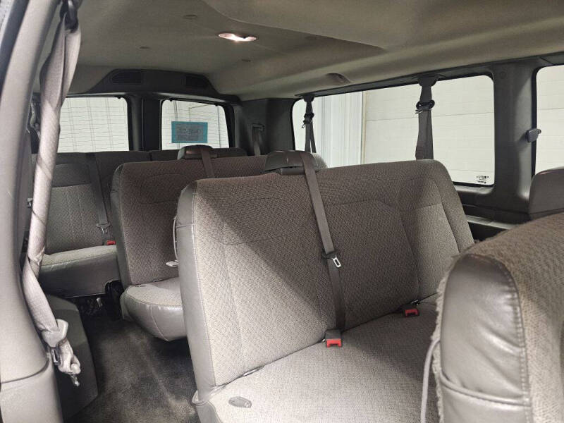 2015 Chevrolet Express LT 3500