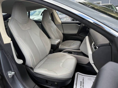 2013 Tesla Model S Performance
