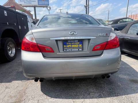 2008 Infiniti M45