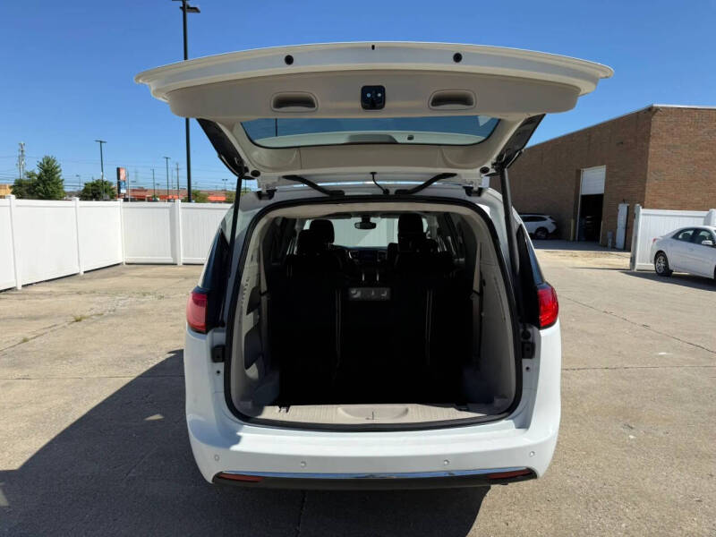 2017 Chrysler Pacifica