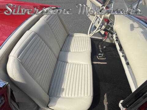 1957 Ford Thunderbird