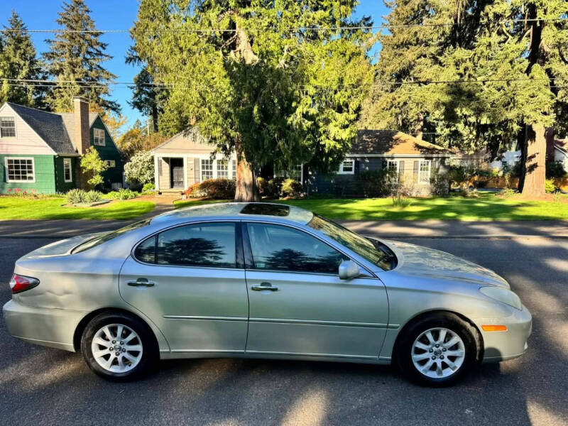 2004 Lexus ES 330