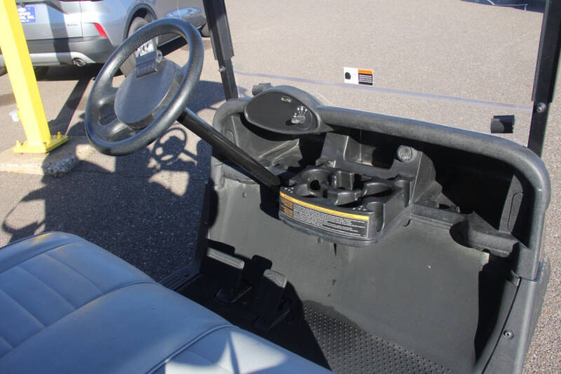 2020 E-Z-GO RXV ELiTE