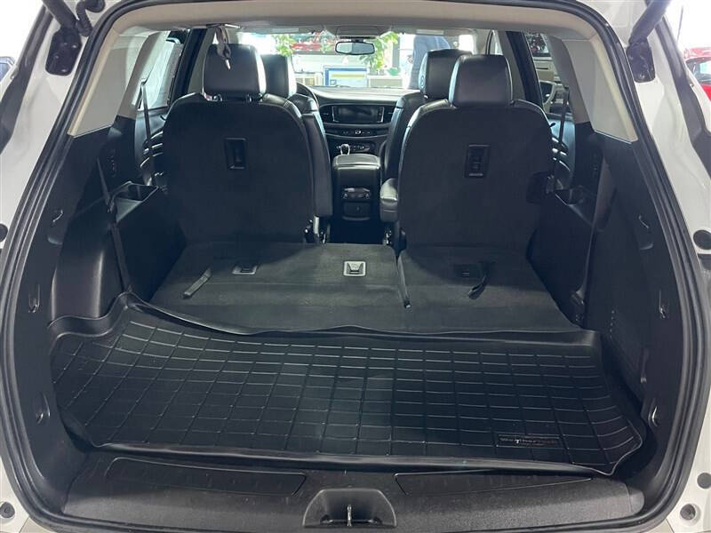 2020 Buick Enclave Essence