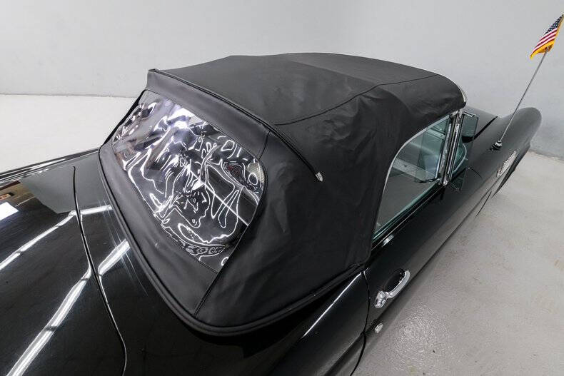 1956 Ford Thunderbird