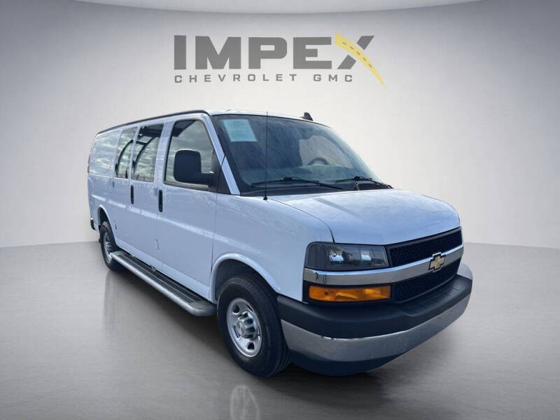 2024 Chevrolet Express 2500