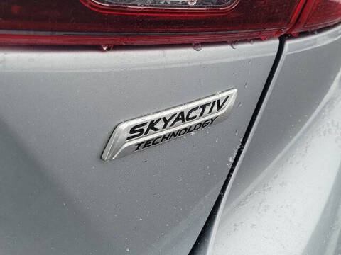 2017 Mazda MAZDA3 Touring