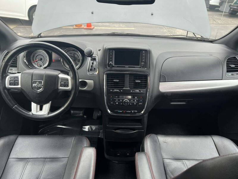2018 Dodge Grand Caravan GT - Photo 18