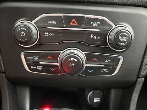 2019 Dodge Charger SXT