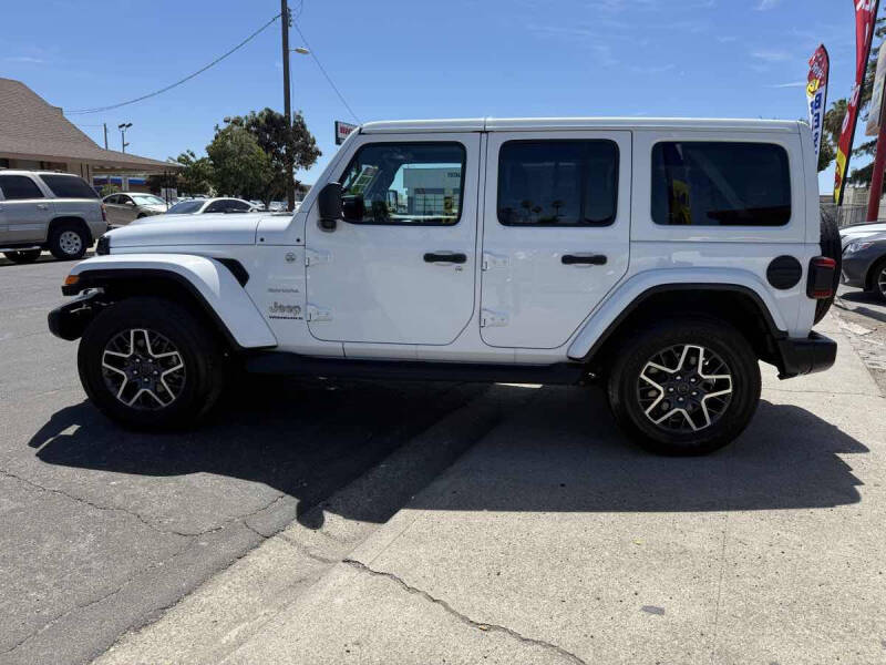 2024 Jeep Wrangler Sahara