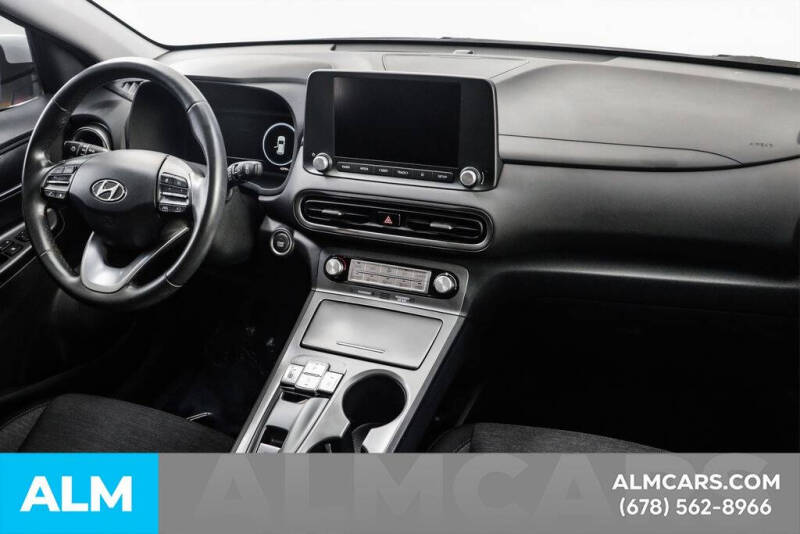 2022 Hyundai Kona Electric SEL