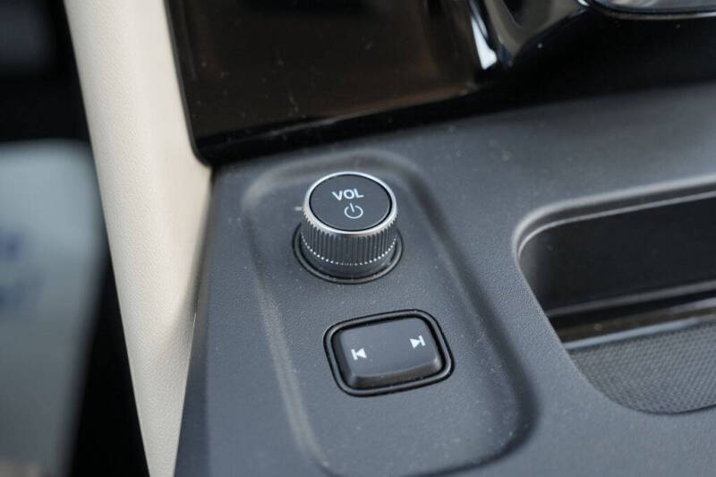 2025 Acura MDX SH-AWD w/Tech