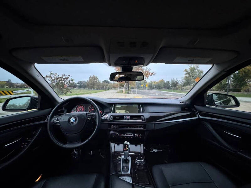 2014 BMW 5 Series 528i