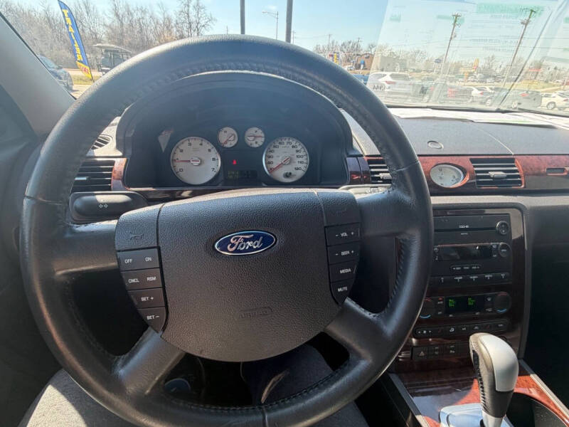 2005 Ford Five Hundred Limited
