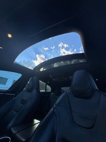 2016 Tesla Model S 75D