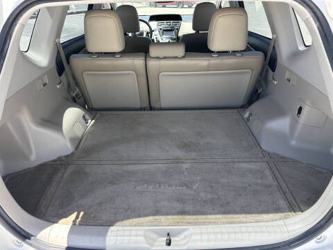 2013 Toyota Prius v Five