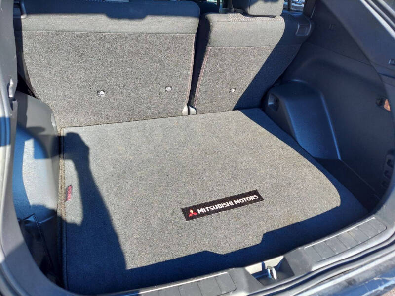 2022 Mitsubishi Eclipse Cross ES