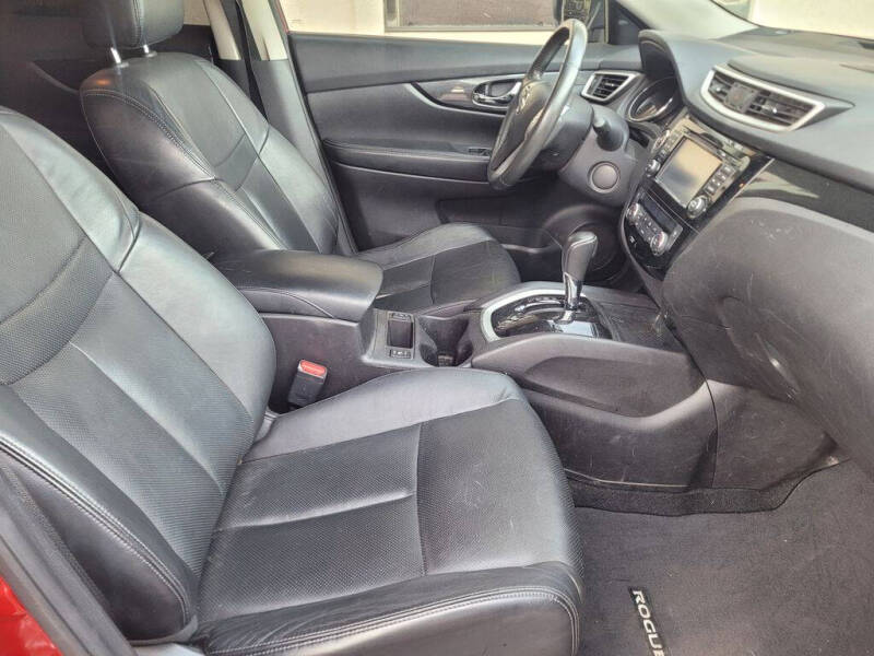 2015 Nissan Rogue SL