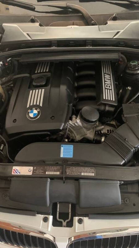2011 BMW 3 Series