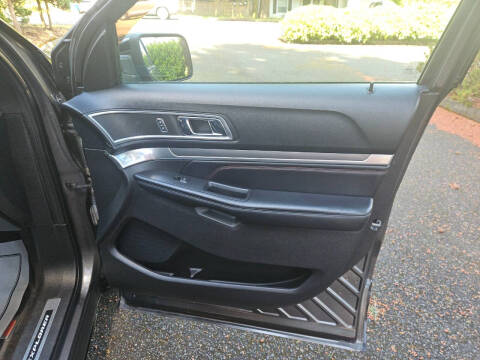 2016 Ford Explorer Sport