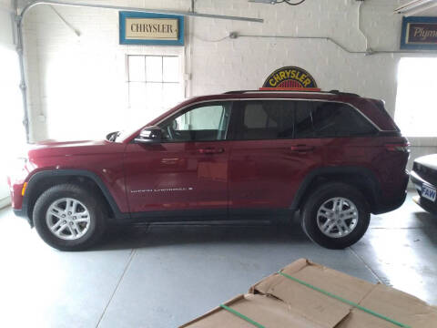 2024 Jeep Grand Cherokee for sale at Faw Motor Co - Faws Garage Inc. in Arapahoe NE